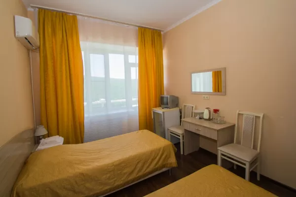 Стандарт двухместный однокомнатный 1 категории в санатории Тельмана в городе Железноводске - фотография