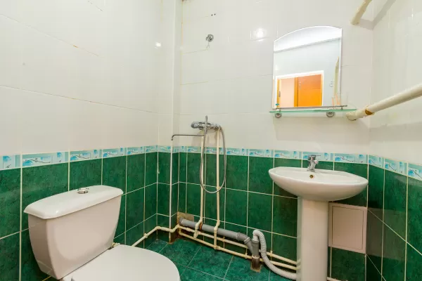 Стандарт двухместный однокомнатный 3 категории в санатории Тельмана в городе Железноводске - фотография