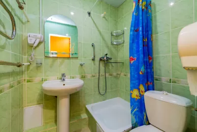 Стандарт двухместный однокомнатный 1 категории в санатории Тельмана в городе Железноводске - фотография