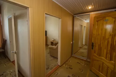 Стандарт двухместный двухкомнатный 1 категории в санатории Тельмана в городе Железноводске - фотография