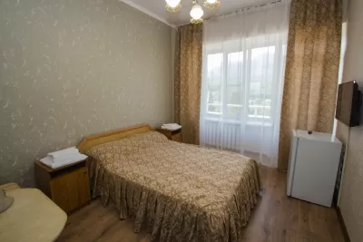 Стандарт одноместный однокомнатный 2 категории в санатории Тельмана в городе Железноводске - фотография